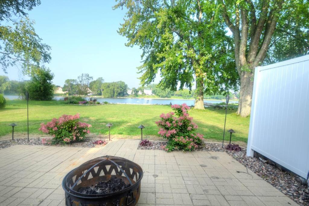 Riverfront Retreat! Water Front And Dog Friendly! Villa Two Rivers Exterior photo